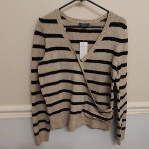 belle women's H.oatmeal/black long sleeve sweater nwt